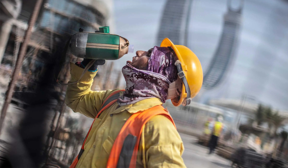 Ministry of Labour Enforces Summer Ban on Outdoor Work to Combat Heat Stress